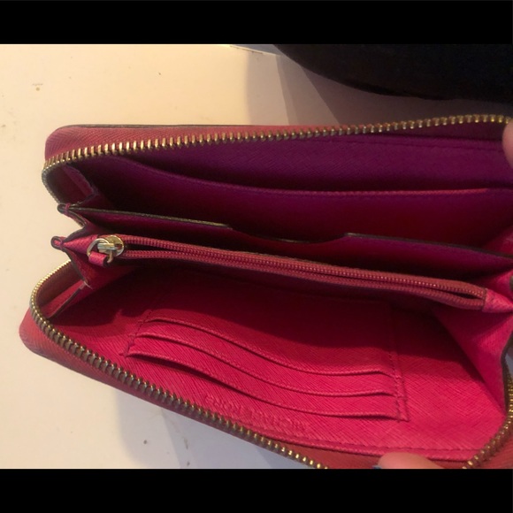 Michael Kors Leather Continental Wristlet - Picture 2 of 2